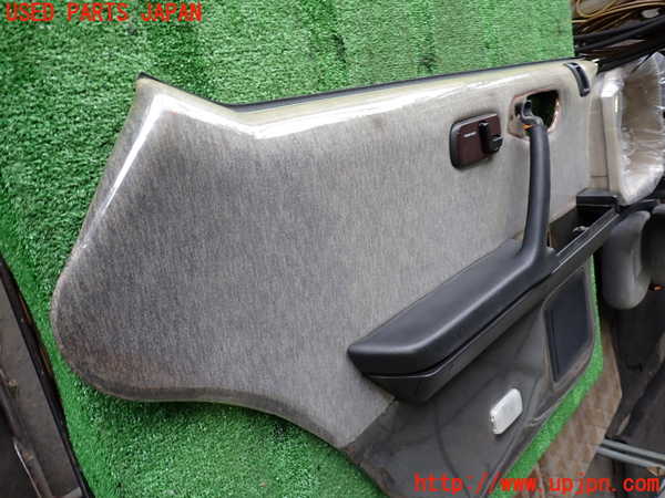 2UPJ-9237601324]グロリア シーマ(セドリック シーマ)(FPAY31)左後ドア内張り ジャンク_3