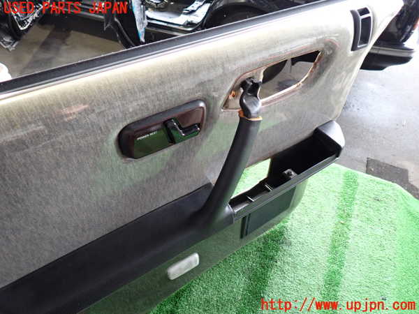 2UPJ-9237601324]グロリア シーマ(セドリック シーマ)(FPAY31)左後ドア内張り ジャンク_4