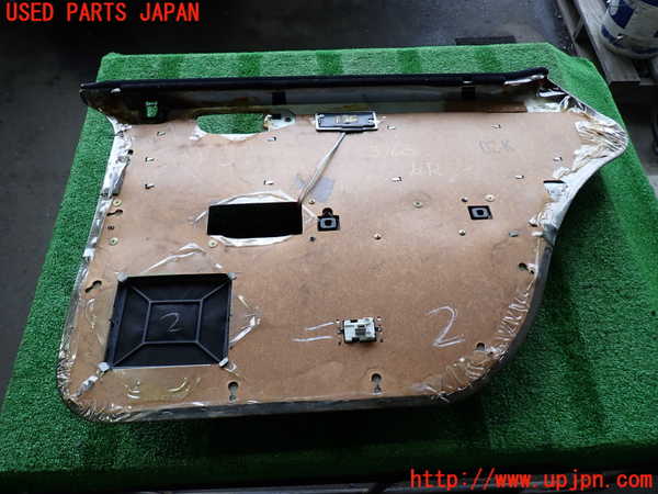 2UPJ-9237601324]グロリア シーマ(セドリック シーマ)(FPAY31)左後ドア内張り ジャンク_5