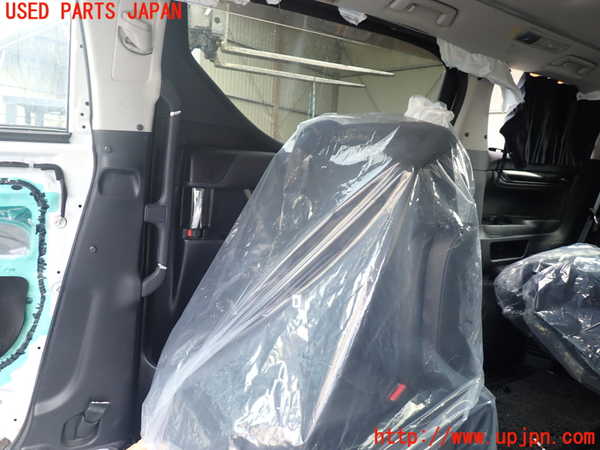1UPJ-9237611290]アルファードハイブリッド(AYH30W)右後ドア 中古 NSG M4Q8 43R-00123_4