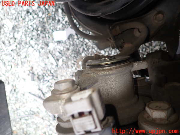 1UPJ-9237614090]アルファードハイブリッド(AYH30W)右リアキャリパー 中古_2