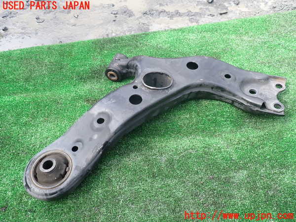 1UPJ-9237615186]アルファードハイブリッド(AYH30W)左フロントロアアーム1 中古_2
