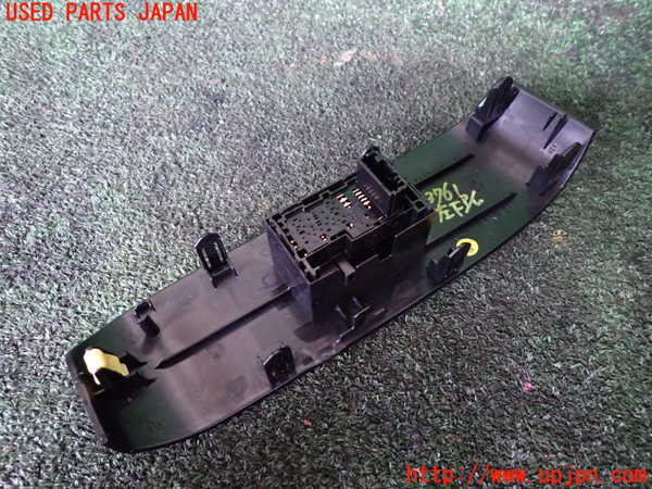 1UPJ-9237616245]アルファードハイブリッド(AYH30W)左前パワーウィンドウスイッチ 中古_2