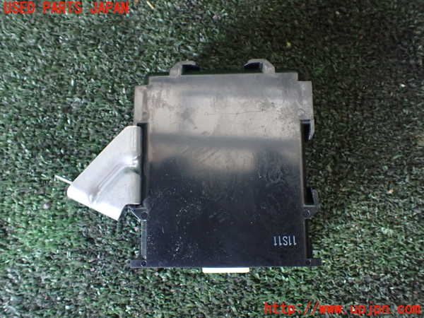 1UPJ-9237616146]アルファードハイブリッド(AYH30W)コンピューター1 中古 86572-58030_3