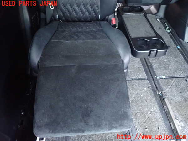 1UPJ-9237617145]アルファードハイブリッド(AYH30W)右2列目シート 中古_3