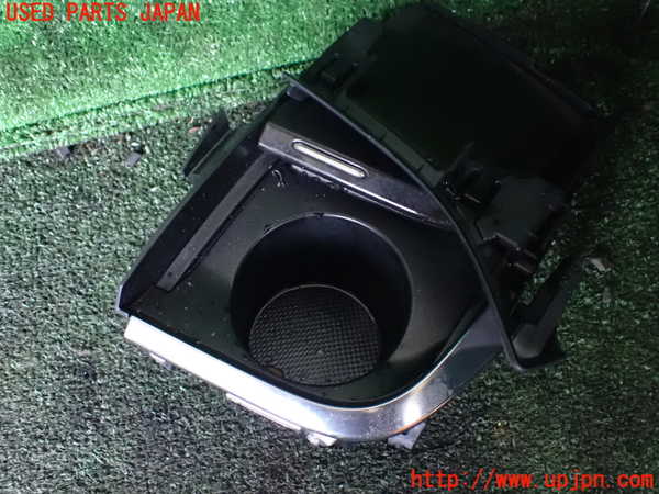 1UPJ-9237617843]アルファードハイブリッド(AYH30W)小物入れ3 中古_2