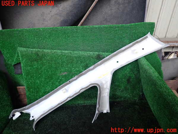 1UPJ-9237617660]アルファードハイブリッド(AYH30W)左フロントピラートリム 中古_5