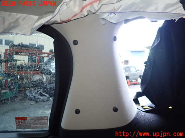 1UPJ-9237617675]アルファードハイブリッド(AYH30W)右リアピラートリム 中古_2