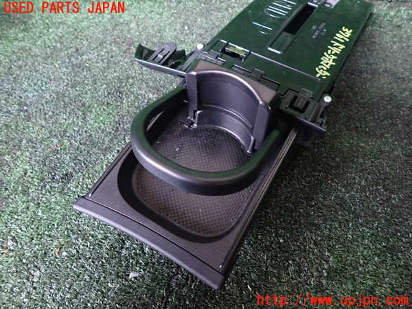 1UPJ-9237617810]アルファードハイブリッド(AYH30W)ドリンクホルダー 中古_2