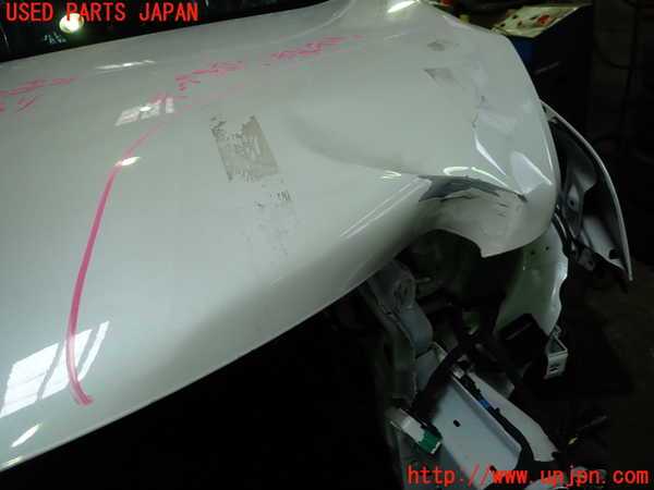 1UPJ-9237631060]キャデラック・XT5(C1UL)ボンネットフード 中古_2