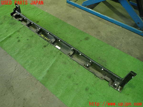 1UPJ-9237631390]キャデラック・XT5(C1UL)右サイドステップ 中古_3