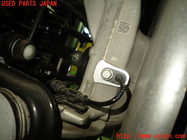 1UPJ-9237634305]キャデラック・XT5(C1UL)左リアナックルハブ 中古_2