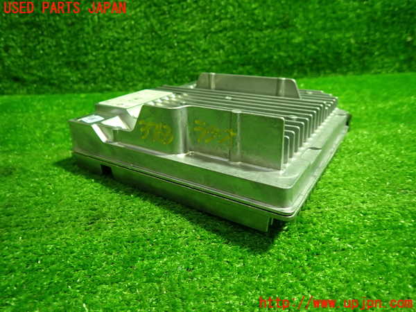 1UPJ-9237636470]キャデラック・XT5(C1UL)ラジオ 中古_4