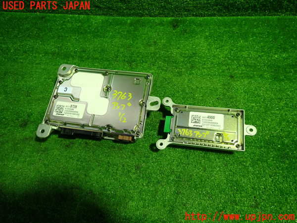 1UPJ-9237636525]キャデラック・XT5(C1UL)アンプ 中古_4