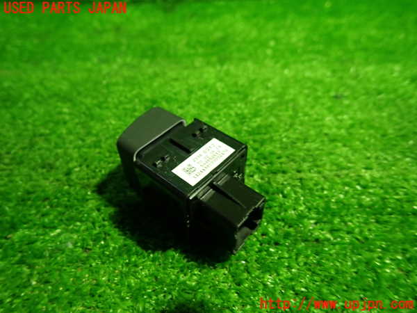 1UPJ-9237636309]キャデラック・XT5(C1UL)スイッチ4 (パーキング) 中古_2