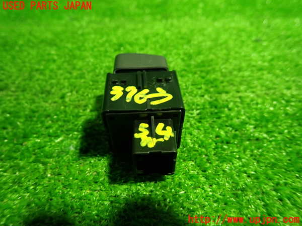 1UPJ-9237636309]キャデラック・XT5(C1UL)スイッチ4 (パーキング) 中古_3