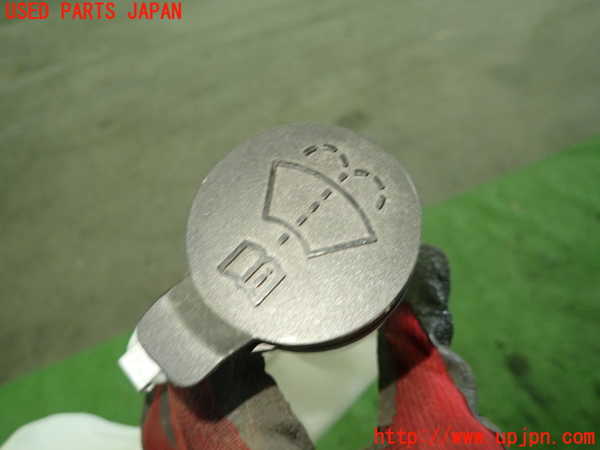 1UPJ-9237636791]キャデラック・XT5(C1UL)ウォッシャータンク1 中古_2