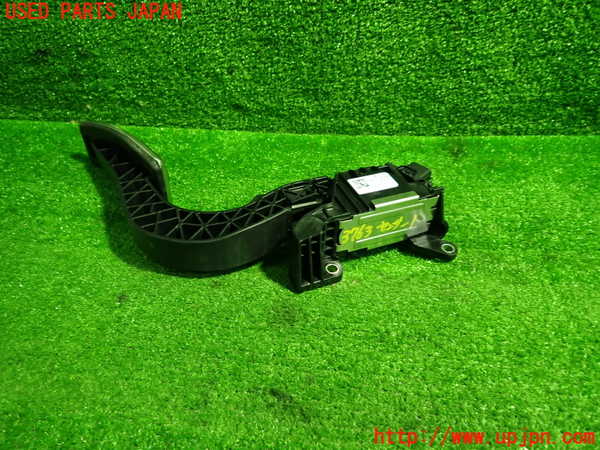 1UPJ-9237636381]キャデラック・XT5(C1UL)センサー1 (アクセルペダル) 中古_3