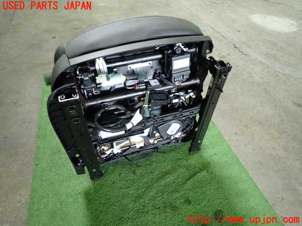 1UPJ-9237637065]キャデラック・XT5(C1UL)助手席シート 中古_5