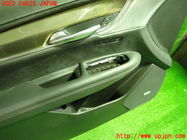 1UPJ-9237631264]キャデラック・XT5(C1UL)左前ドア内張り 中古_2