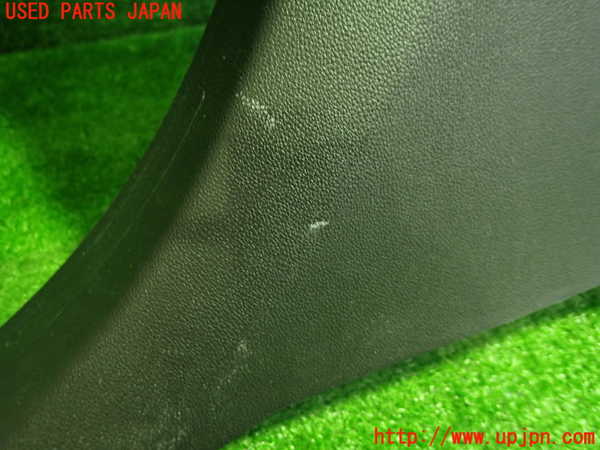 1UPJ-9237637665]キャデラック・XT5(C1UL)右センターピラートリム 中古_2