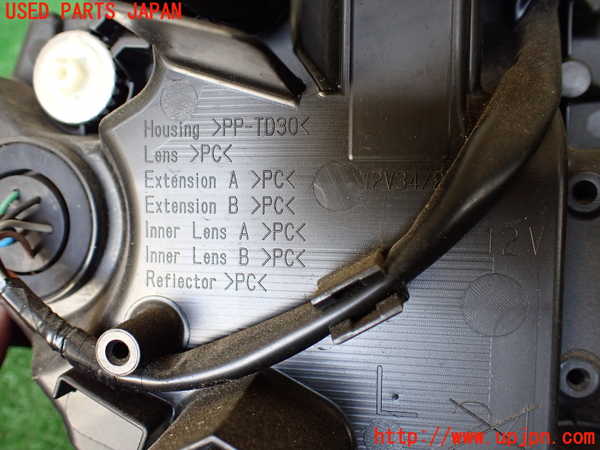 1UPJ-9237641132]ジムニー(JB64W)左ヘッドライト LED 中古_4