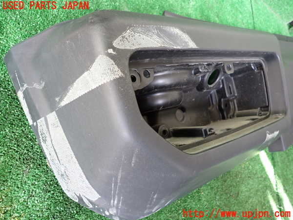 1UPJ-9237641610]ジムニー(JB64W)リアバンパー 中古_2