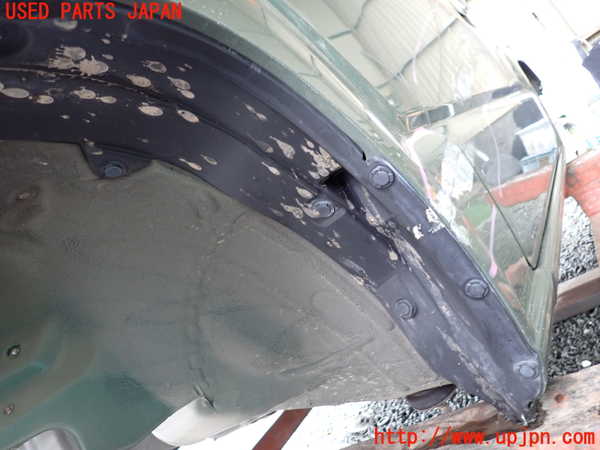 1UPJ-9237641092]ジムニー(JB64W)左前フェンダーライナー 中古_2