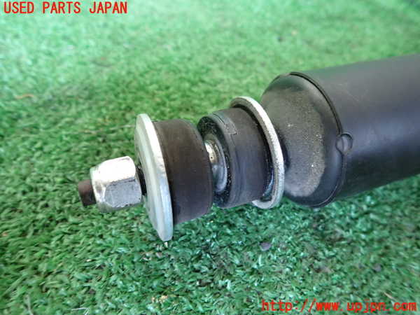 1UPJ-9237645060]ジムニー(JB64W)右フロントショックアブソーバー 中古_2