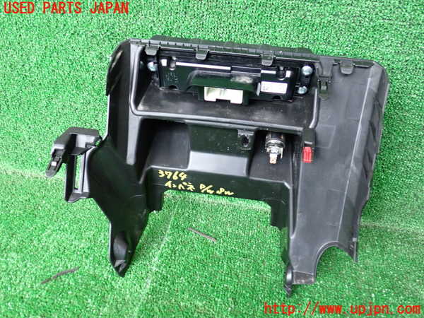 1UPJ-9237646260]ジムニー(JB64W)インパネパワーウィンドウスイッチ 中古_2