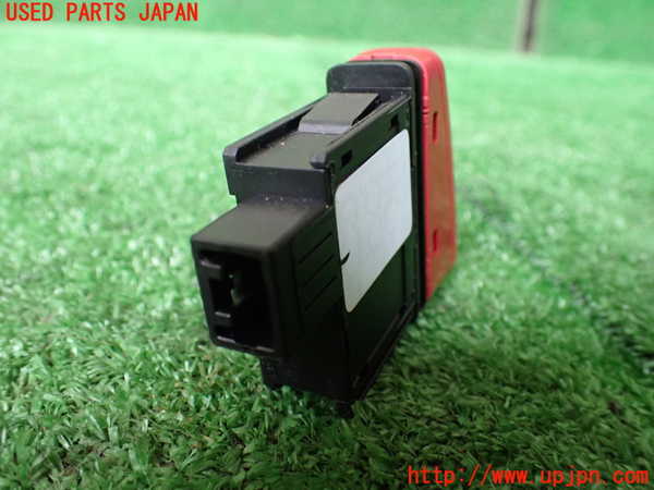 1UPJ-9237646290]ジムニー(JB64W)ハザードスイッチ 中古_2
