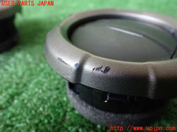 1UPJ-9237647526]ジムニー(JB64W)エアコン吹き出し口1 中古_3