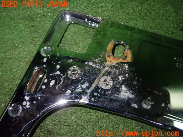 3UPJ=9237650001]カローラ ツーリング ハイブリッド(ZWE219W)純正 08407-00721 ナンバーフレーム 中古_5