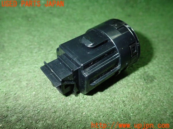 3UPJ=9237650532]カローラ ツーリング ハイブリッド(ZWE219W)純正 エンジンスタータースイッチ プッシュスタート 中古_2