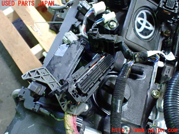 1UPJ-9237652010]カローラ ツーリング ハイブリッド(ZWE219W)エンジン 2ZR-FXE 中古_3