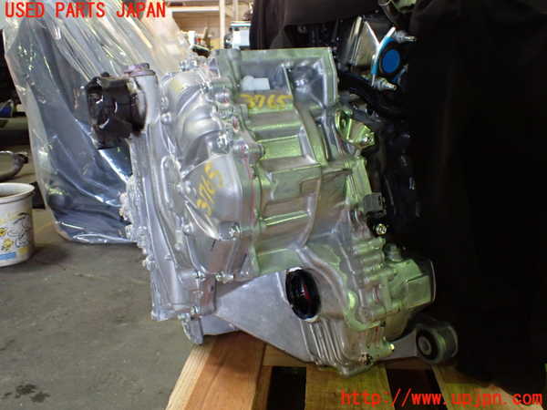 1UPJ-9237653010]カローラ ツーリング ハイブリッド(ZWE219W)ミッション AT 2ZR-FXE 中古_3