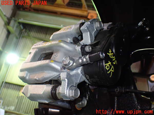 1UPJ-9237654095]カローラ ツーリング ハイブリッド(ZWE219W)左リアキャリパー 中古_2