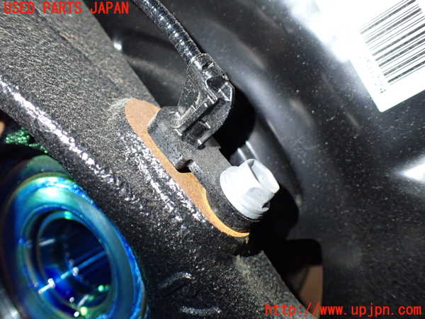 1UPJ-9237654290]カローラ ツーリング ハイブリッド(ZWE219W)右フロントナックルハブ 中古_4