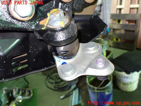 1UPJ-9237654295]カローラ ツーリング ハイブリッド(ZWE219W)左フロントナックルハブ 中古_3