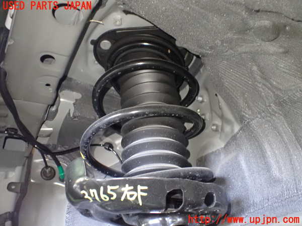 1UPJ-9237655015]カローラ ツーリング ハイブリッド(ZWE219W)右フロントストラット 中古_2