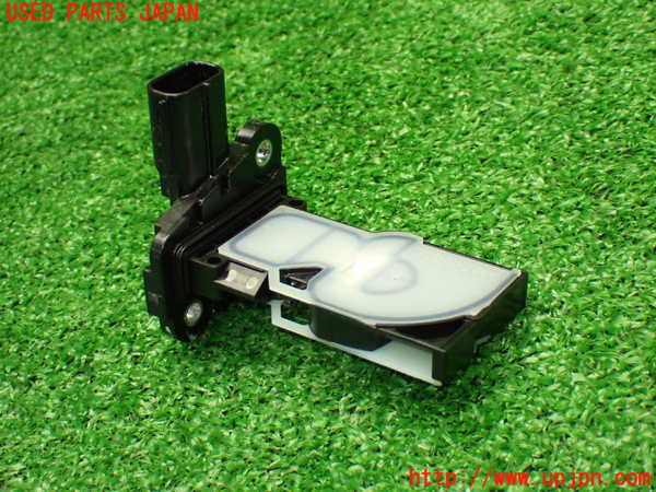 1UPJ-9237656320]カローラ ツーリング ハイブリッド(ZWE219W)エアフロメーター 中古_3