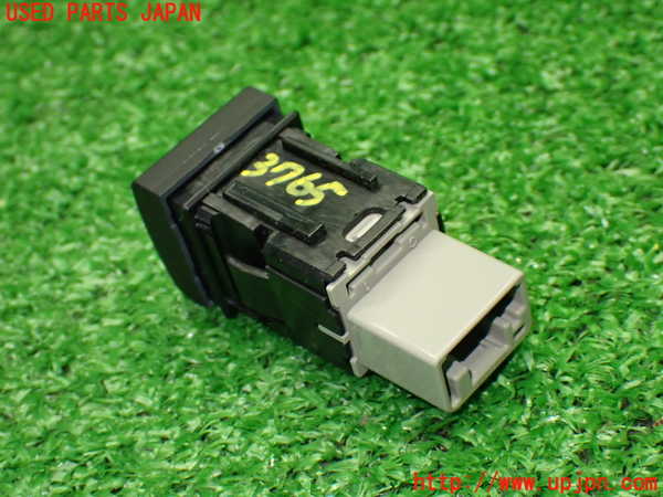 1UPJ-9237656311]カローラ ツーリング ハイブリッド(ZWE219W)スイッチ6 (オートハイビーム) 中古_3