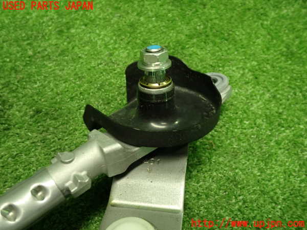 1UPJ-9237656770]カローラ ツーリング ハイブリッド(ZWE219W)フロントワイパーモーター 中古_3