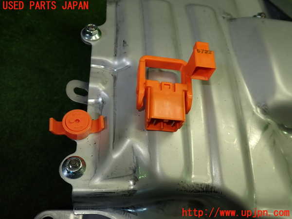 1UPJ-9237656911]カローラ ツーリング ハイブリッド(ZWE219W)ハイブリッドバッテリー1 中古_4