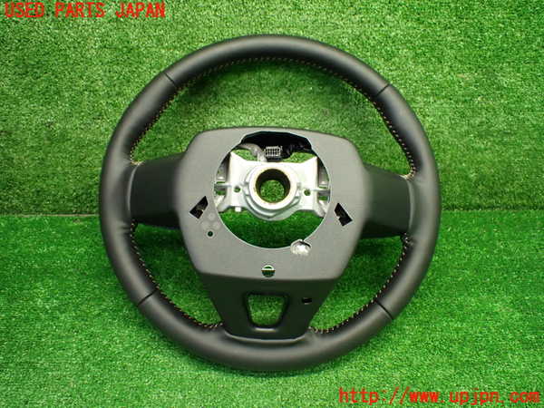 1UPJ-9237657855]カローラ ツーリング ハイブリッド(ZWE219W)ステアリングホイール 中古_2