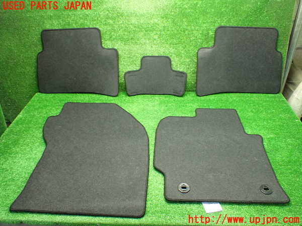 1UPJ-9237657800]カローラ ツーリング ハイブリッド(ZWE219W)フロアマット 中古_2