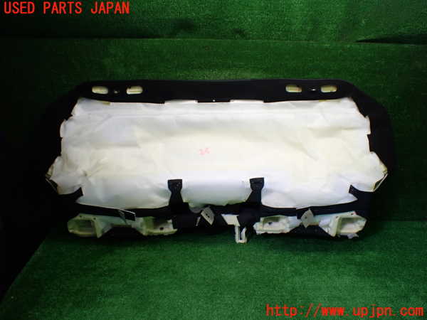 1UPJ-9237657385]カローラ ツーリング ハイブリッド(ZWE219W)リアシート 中古_4