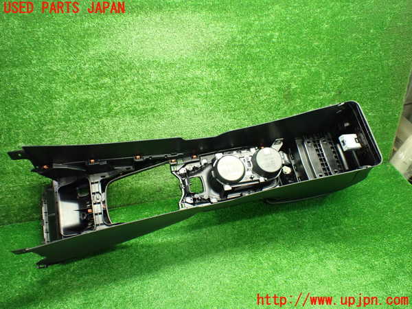 1UPJ-9237657540]カローラ ツーリング ハイブリッド(ZWE219W)センターコンソール 中古_5