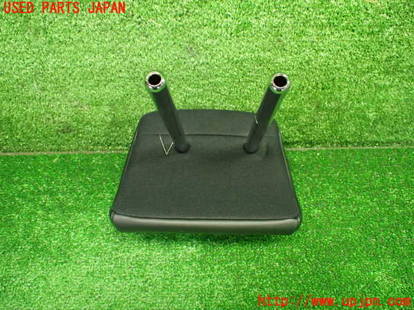 1UPJ-9237657130]カローラ ツーリング ハイブリッド(ZWE219W)真中2列目ヘッドレスト 中古_4