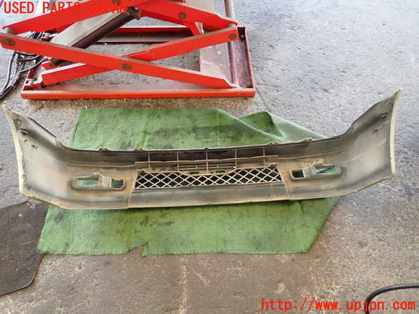 2UPJ-9237661010]スターレット(EP71)フロントバンパー 中古_5